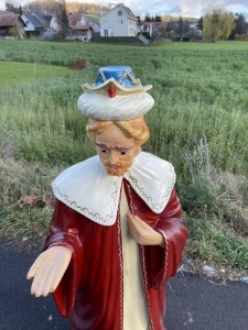 Balthasar 129 cm als Oberkoerperansicht