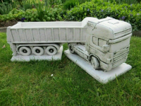 Beton Sattelschlepper mit Kipper, Blumentopf Beton