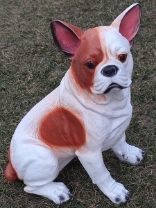 Deko Hundefigur Boston-Terrier sitzend, weiss-braun, 42 cm hoch