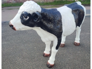 Deko Kalb: Lebensgrosse Deko Kalb Figur, schwarz-weiss, 104 cm lang 2