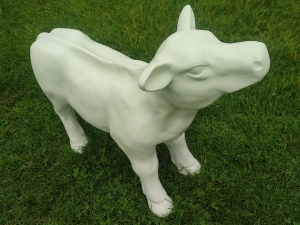Mittelgrosses Kalb Deko Figur zum selber bemalen, 70 cm lang