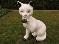 Deko Katze Pfote leckend, 48 cm hoch 3