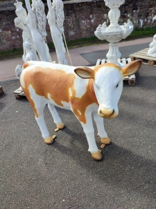 Deko Kalb Gartenfigur lebensgross S2