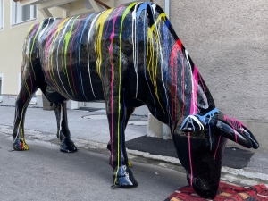 Design Kuhfigur lebensgross mit Autolack, für Garten, Werbung, Events 3