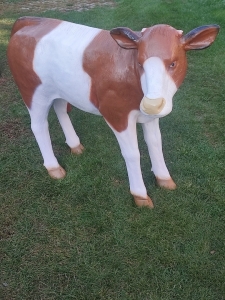 Dekofigur Kalb lebensgross für Gartendeko, braun-weiss, 121cm lang 2