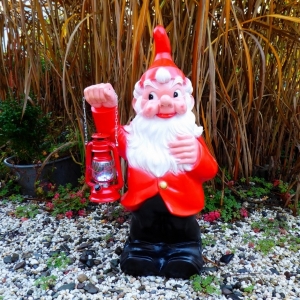 XXL Weihnachtsmann- Gartenzwerg mit Laterne, 95 cm hoch 4