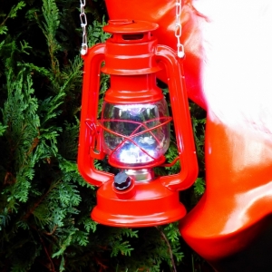 XXL Weihnachtsmann- Gartenzwerg mit Laterne, 95 cm hoch 7