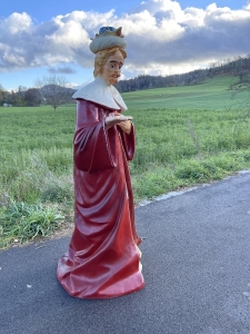 Heiliger Koenig Balthasar in Schraegeansicht