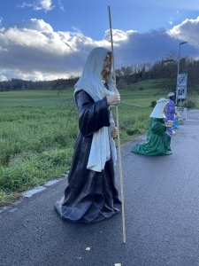 Rueckseite der grossen Josef Figur