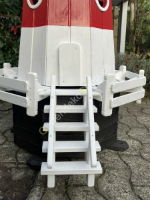 LED Deko-Leuchtturm in Rot-Weiss 180 cm hoch, Treppe