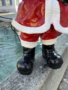 Weihnachtsmann Figur mit Laterne Hose und Stiefel