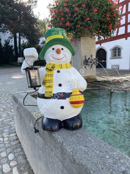 Melody Jane Puppenhaus Schneemann – 1:12, Aus Kunstharz, 7x11 Cm